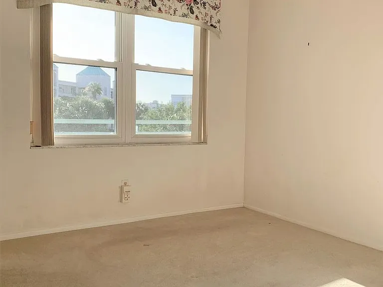 8040 Sailboat Key Blvd S #203 — Photo 16