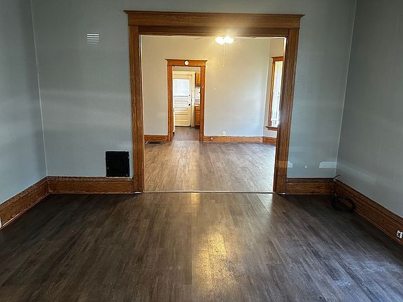 3rd image of 535 17th St #A