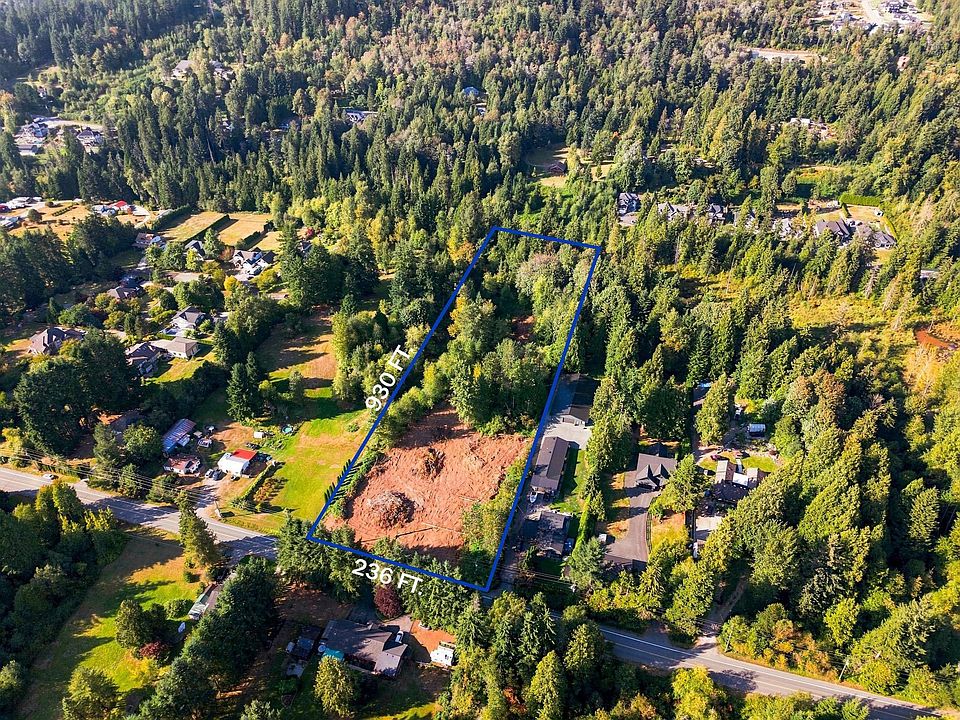 1st image of 33181 Dewdney Trunk Rd