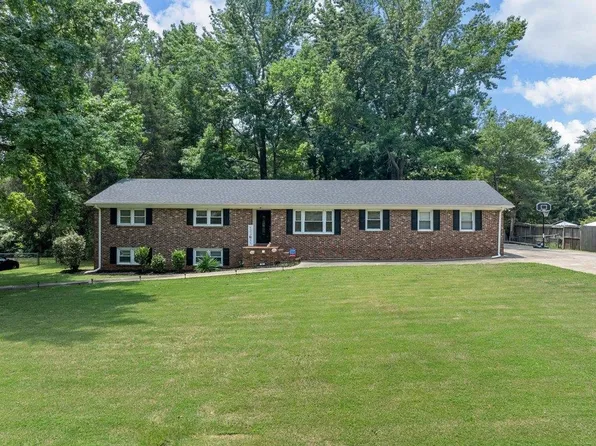 140 Ranson Ave, Spartanburg, SC 29302