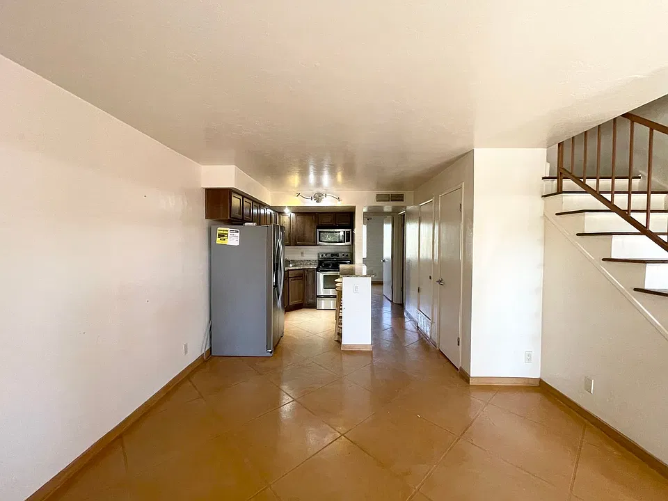 55 N Cherry Ave #212