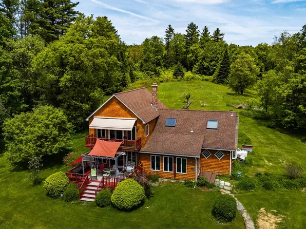 1078 Brook Road, Marshfield, VT 05658
