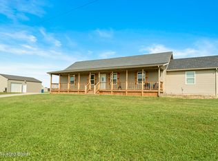 852 Colbert Ln, Bedford, KY 40006