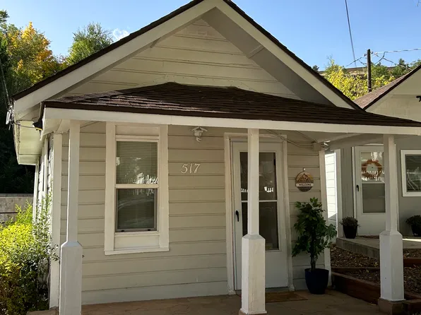 517 Canon Ave, Manitou Springs, CO 80829