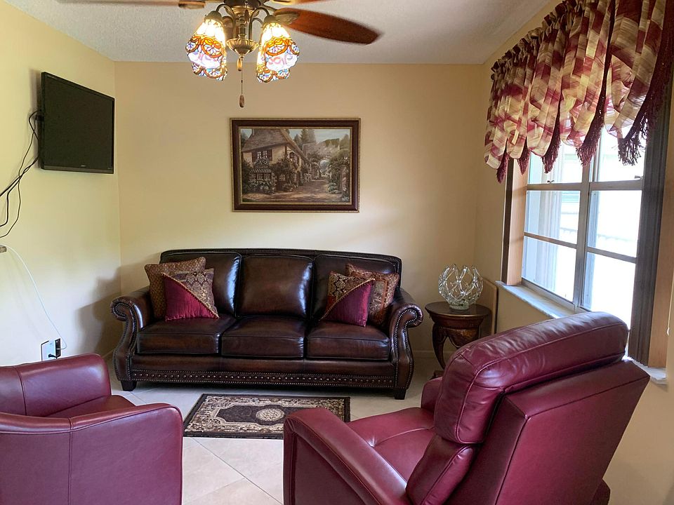 1st image of 29 Lake Vista Trail #204