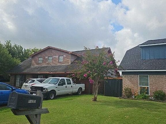2nd image of 14938 Colville St