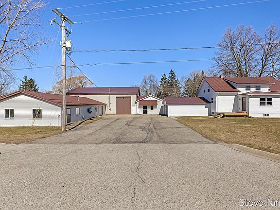 2nd image of 5423 E Howard City Edmore Rd