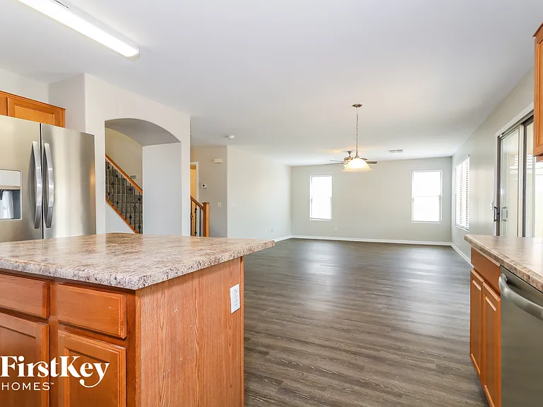 25029 W Vista Norte St — Photo 7