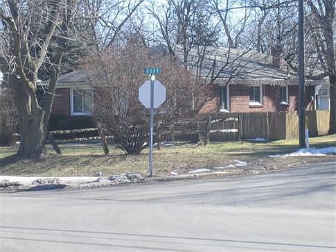 Nice Corner Lot