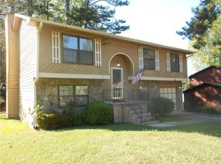8031 Northcrest Dr, Jonesboro, GA 30238