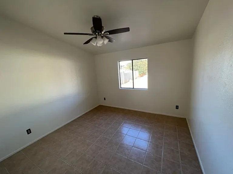 8057 S Carbury Way — Photo 9