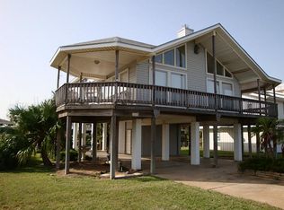 1313 Blue Heron St, Bayou Vista, TX 77563