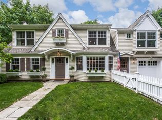 6 Hillcrest Ave, Darien, CT 06820