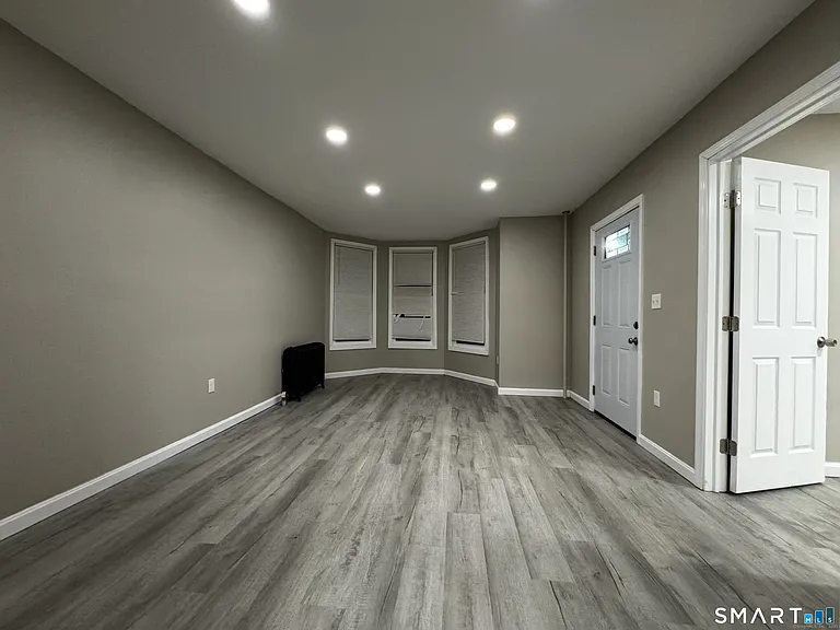 17 Sherman Ave #1 — Photo 5