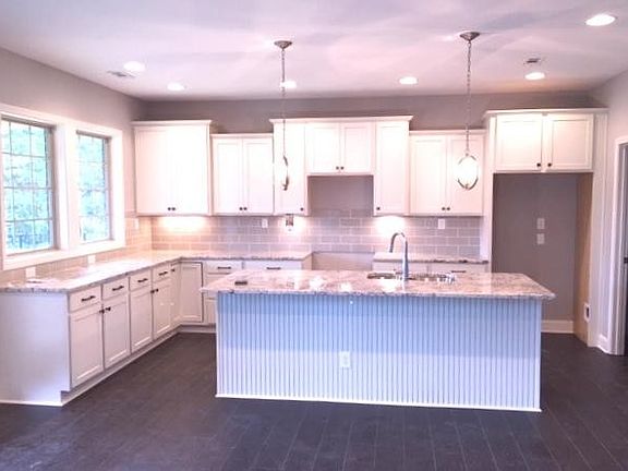 3rd image of 12200 Fredericksburg Blvd Lot 71
