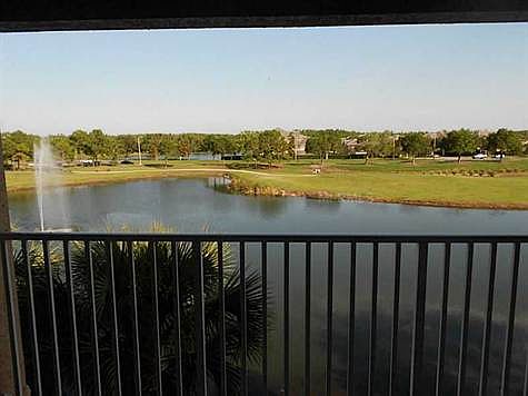 4th image of 13815 Fairway Island Dr APT 1334