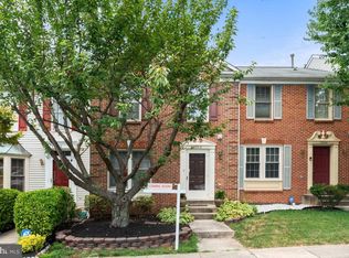 15518 Travailer Ct, Woodbridge, VA 22193