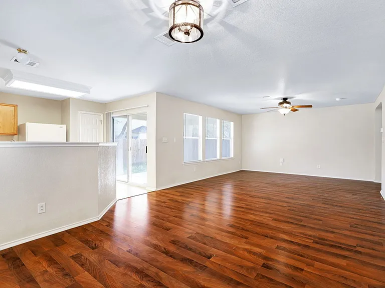 7730 Copper Cave — Photo 26
