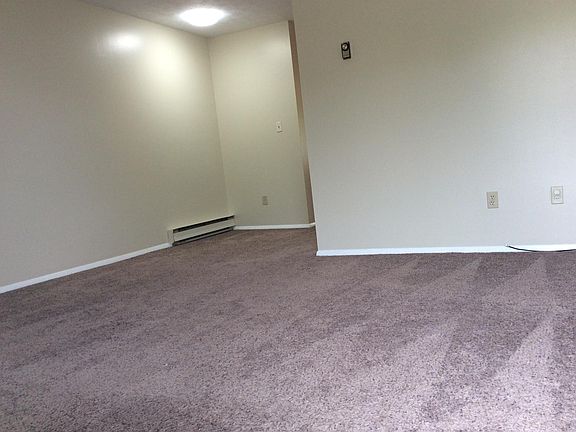 2nd image of 2052 4th St #11