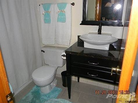 4th image of 1615 Overland Dr
