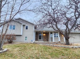 2300 Horizon Pl, Burnsville, MN 55337