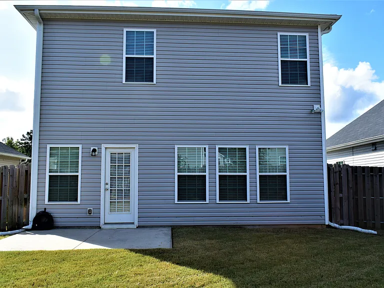 407 Brantley Cove Cir — Photo 20