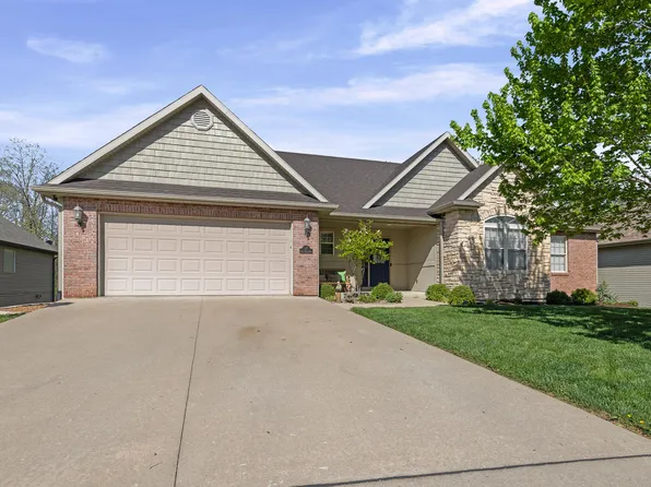 17 Bogie Hills Dr, Columbia, MO 65201