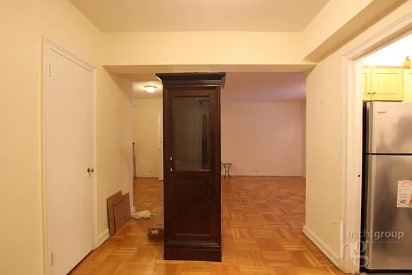 Rented by Hecht Group | media 20