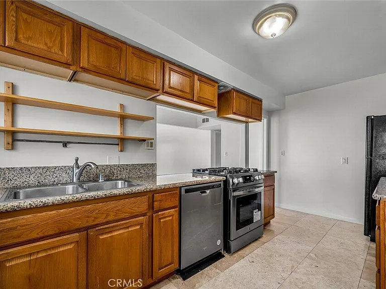 1440 Manhattan Beach Blvd #D — Photo 7
