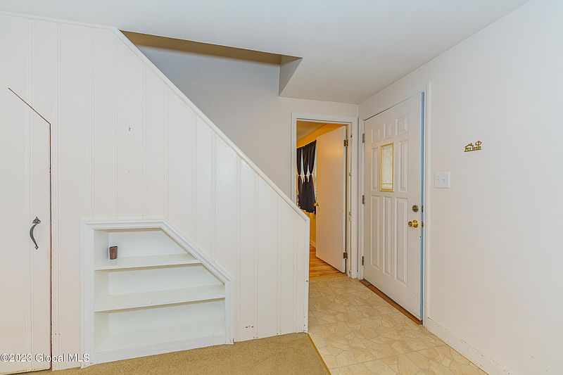 4th image of 2107 Fiero Avenue