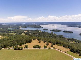 Guffey Rd, Scottsboro, AL 35769