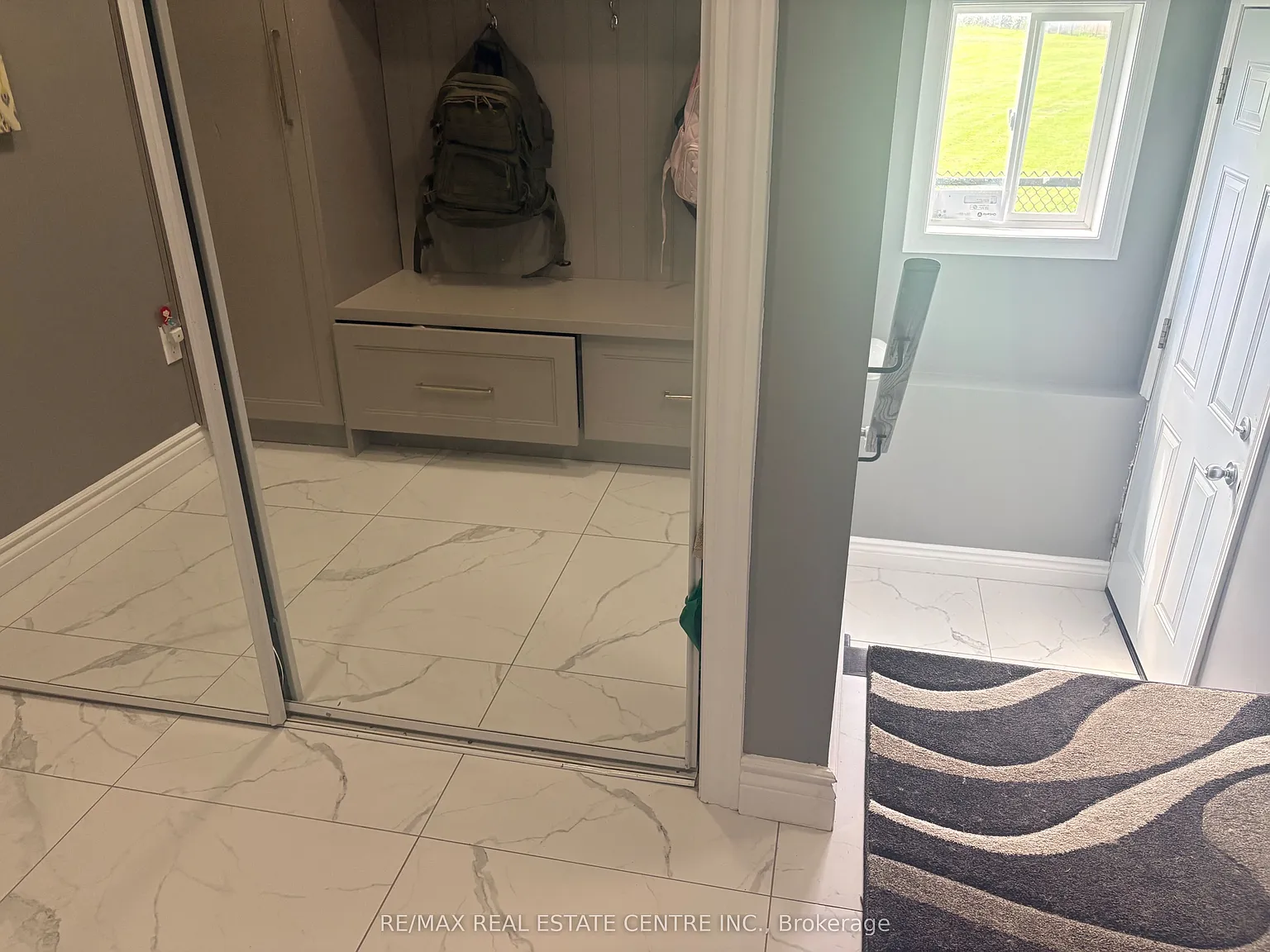 1 bed, $2,000 — Photo 2