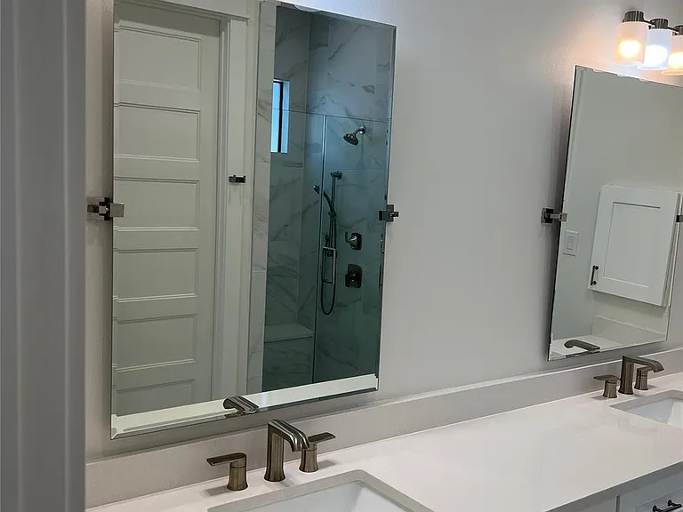 10330 Grove Row Ave — Photo 14