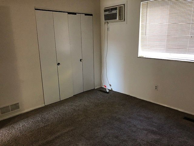 1st image of 685 Sherman St APT 3