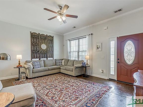 5th image of 301 Brighton Woods Dr