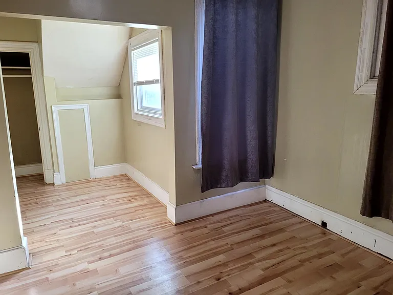 289 Charles Ave #1 — Photo 24