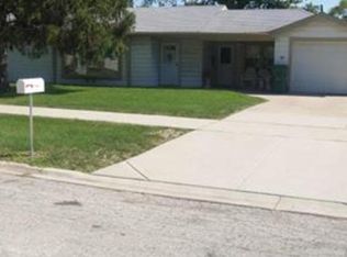 8127 Linder Ave, Burbank, IL