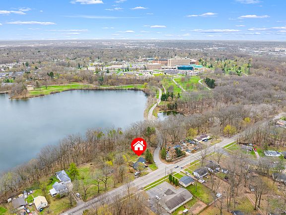 4th image of 2356 Mount Olivet Rd
