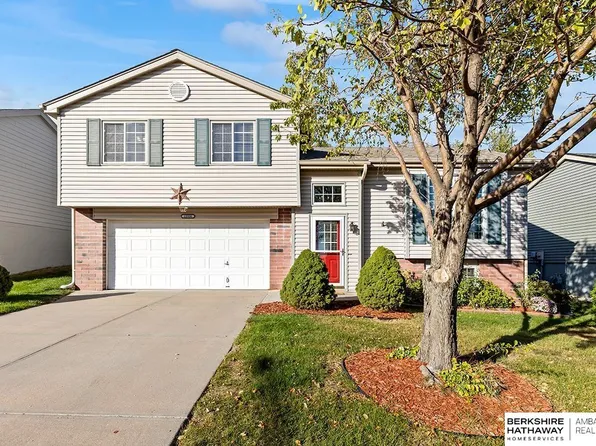 11906 Bauman Ave, Omaha, NE 68164