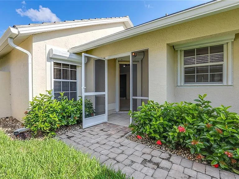 116 Fountain Cir — Photo 4