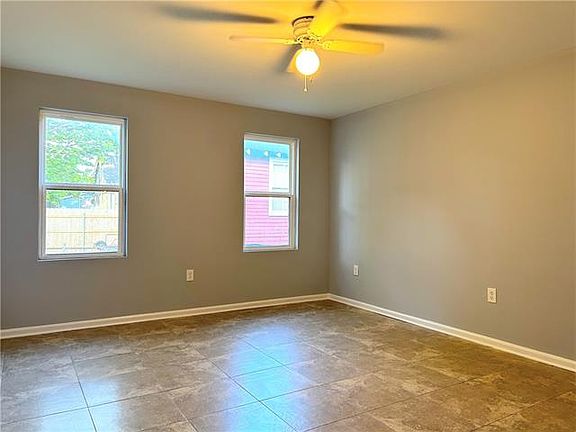 5th image of 612 Fried St