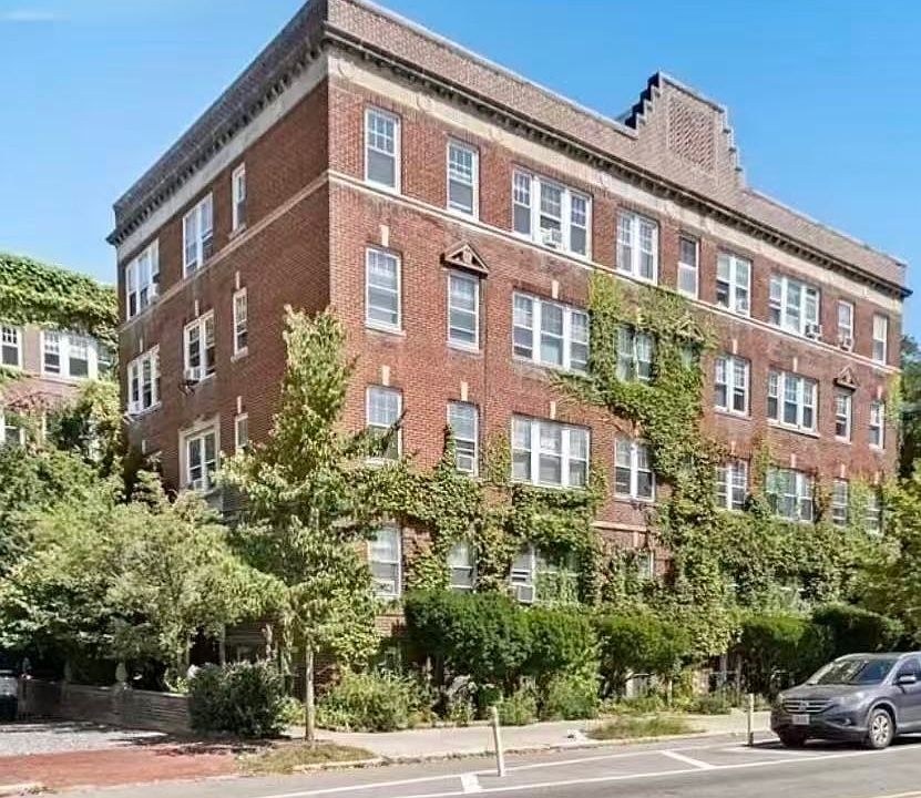 1st image of 1699 Cambridge St APT 7