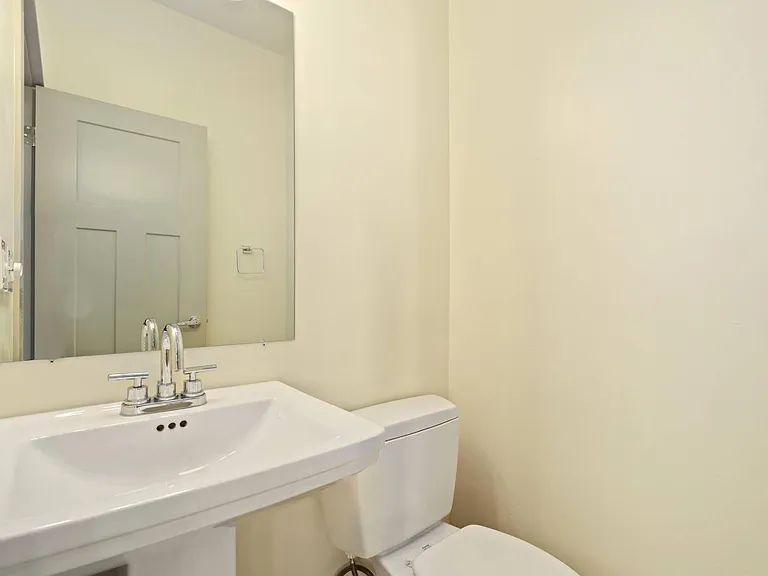 8551 Heather Cross Way — Photo 22