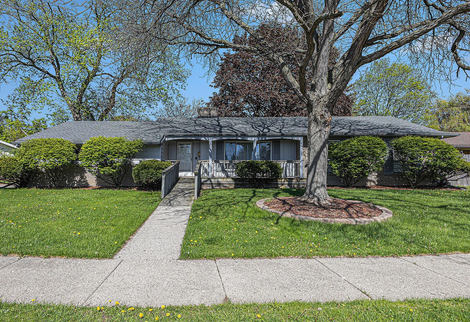 2015 Pamela Pl photo 1