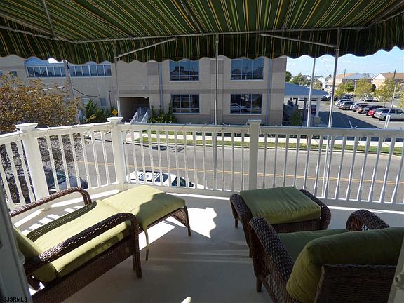 5th image of 1707 Haven Ave #2