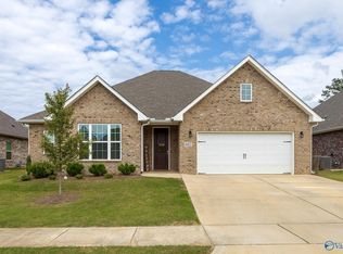602 Ronnie Dr SE, Hartselle, AL 35640
