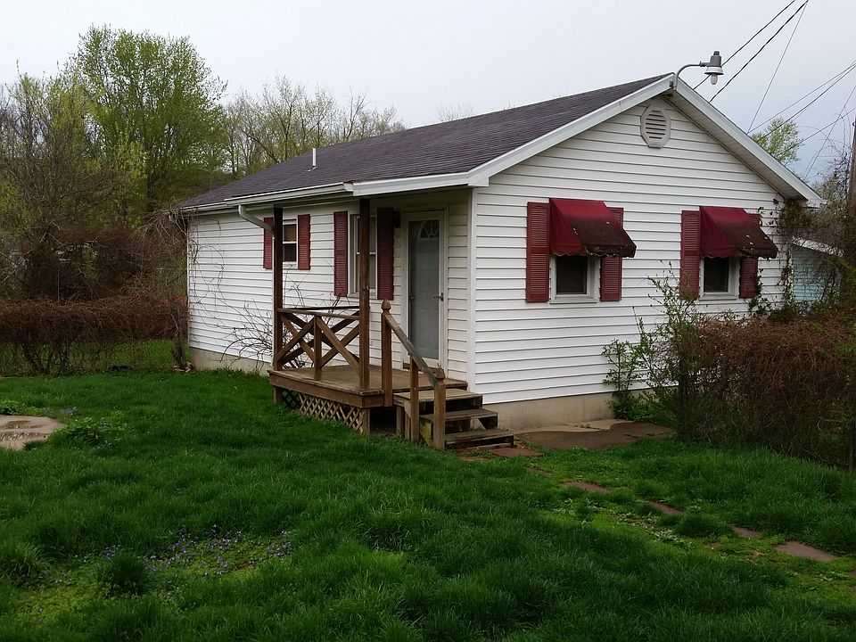 2nd image of 165 Aaron Rd