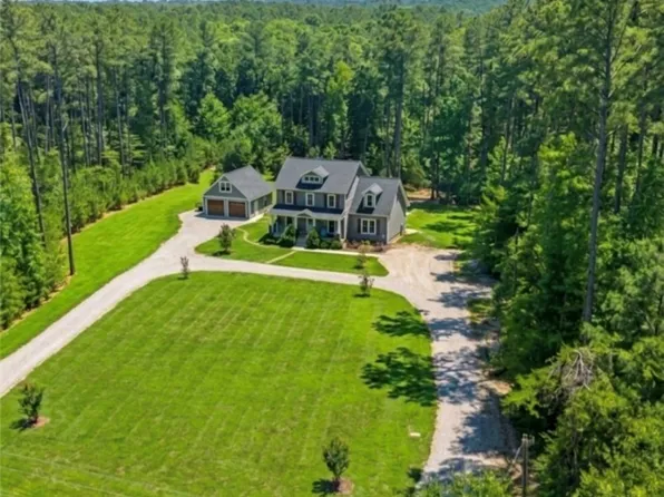 2033 Moseley Rd, Moseley, VA 23120