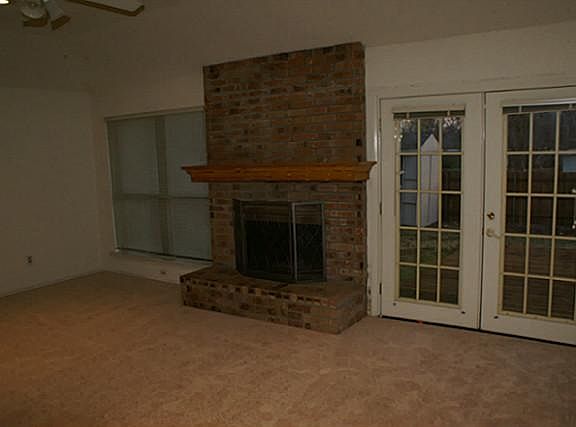2nd image of 1012 Simon Dr