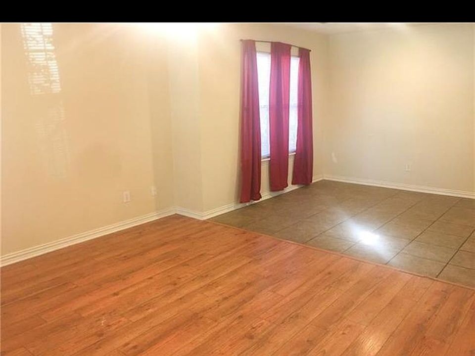 Dining room off living area
